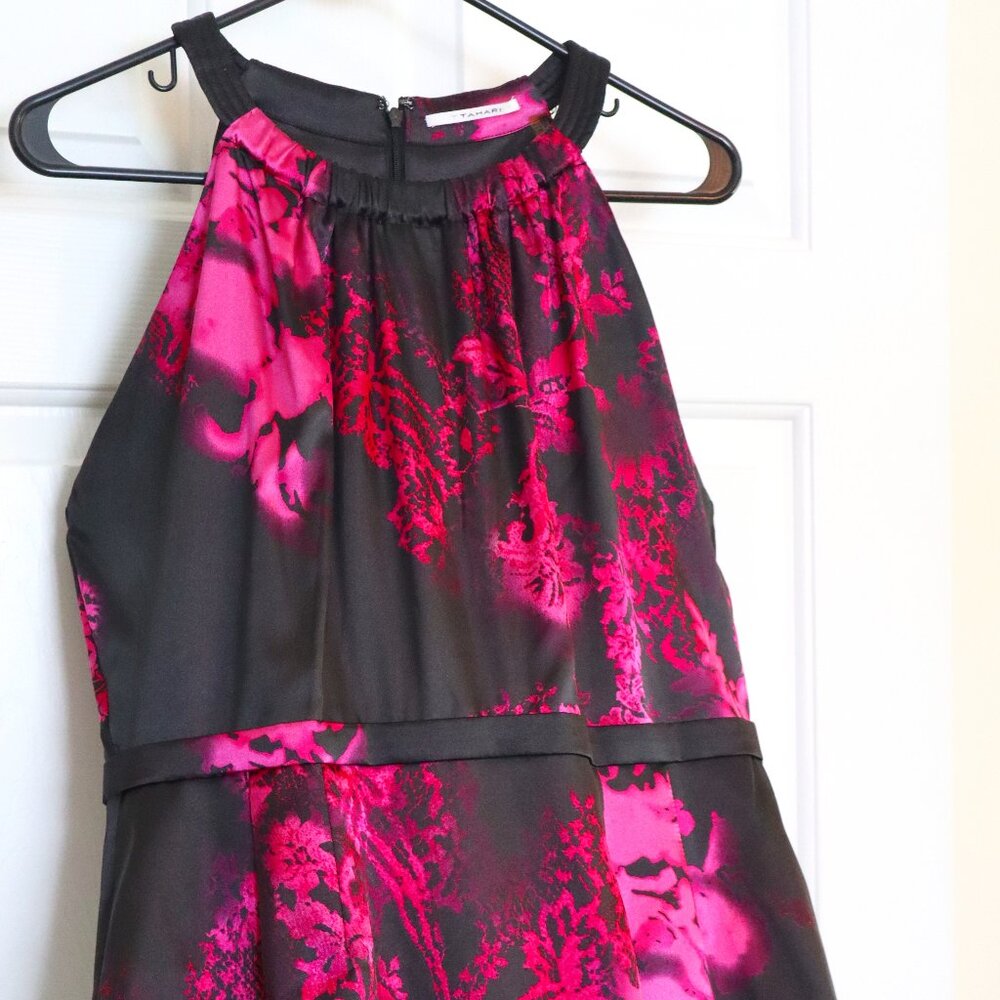 Tahari Women's Size 14 Black/Magenta Halter Dress Lined Sheath Style NWOT